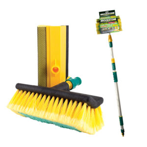 Brookstone Deluxe Extending Car Wash Brush 3 metre